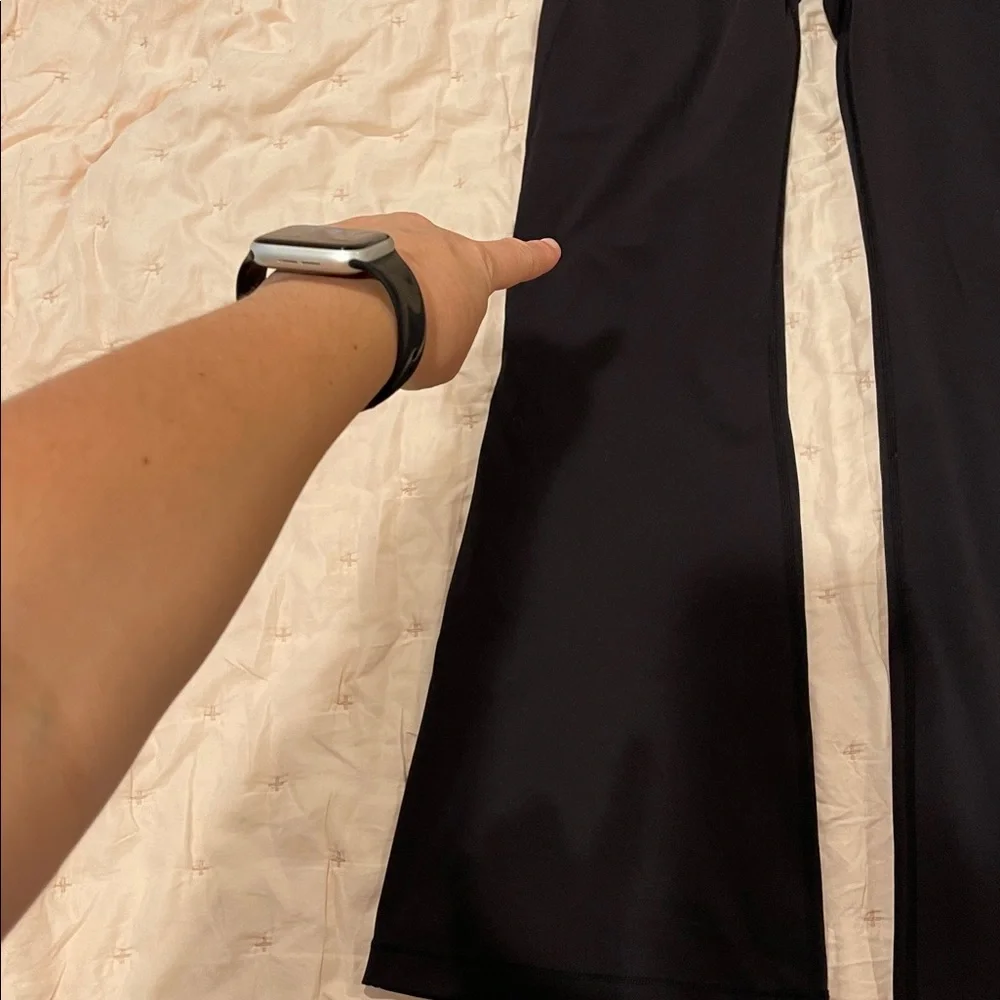 Lululemon Groove High-Rise Flared Pants Size 10 - Picture 10 of 11